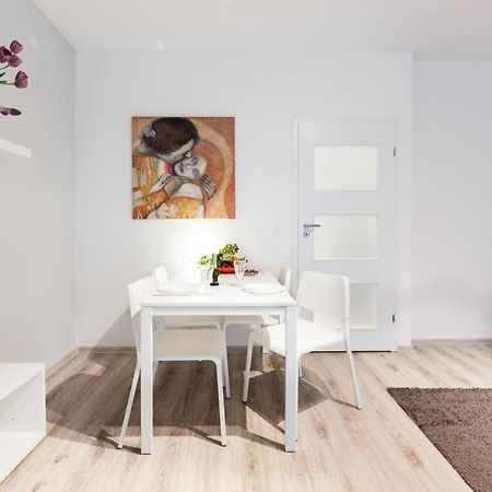 Apartament Project Comfort Apartament Dywizjonu 303 175/8 Warszawa Zewnętrze zdjęcie