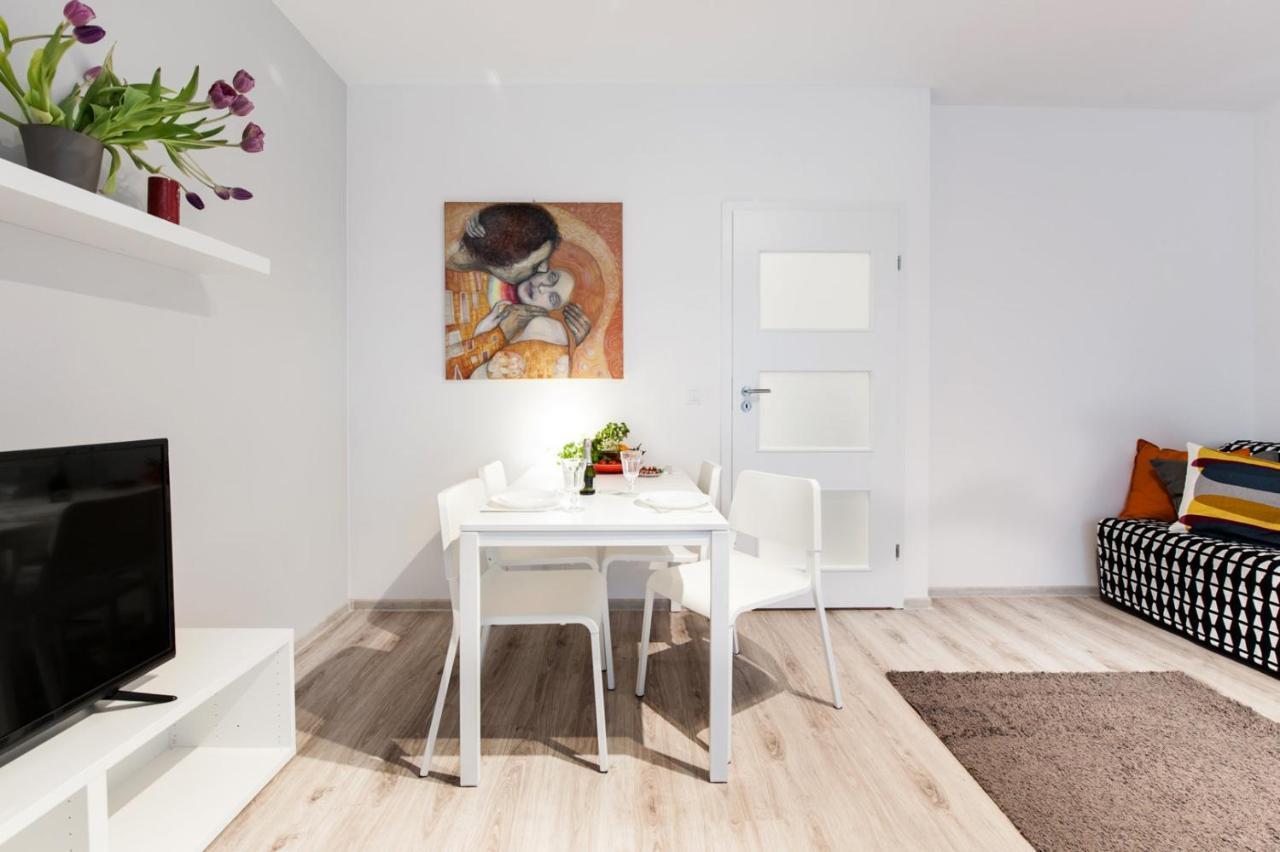 Apartament Project Comfort Apartament Dywizjonu 303 175/8 Warszawa Zewnętrze zdjęcie
